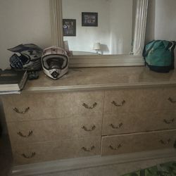 Queen/Full Size Bedroom Set