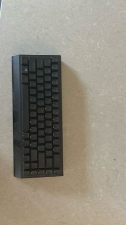 Clicky keys Rainbow RGB razer gaming keyboard