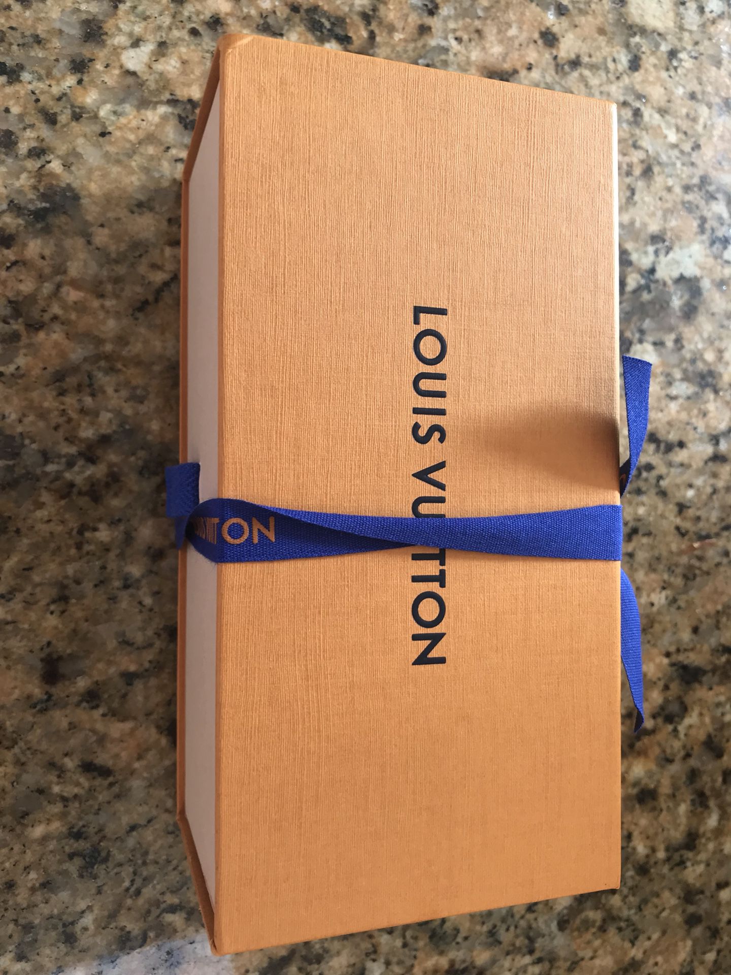 Authentic Louis Vuitton Sunglasses Case for Sale in San Francisco