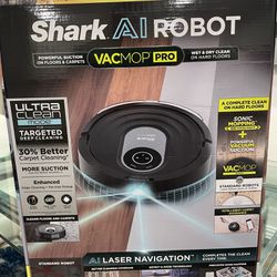 Shark AI Robot Vacuum & Mop with Self-Cleaning Brushroll for Floors, Carpet Black/Silver (RV2001WD)