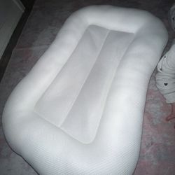 Baby lounger And Covers
