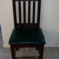 Dining Room Chairs 