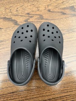 Black Crocs