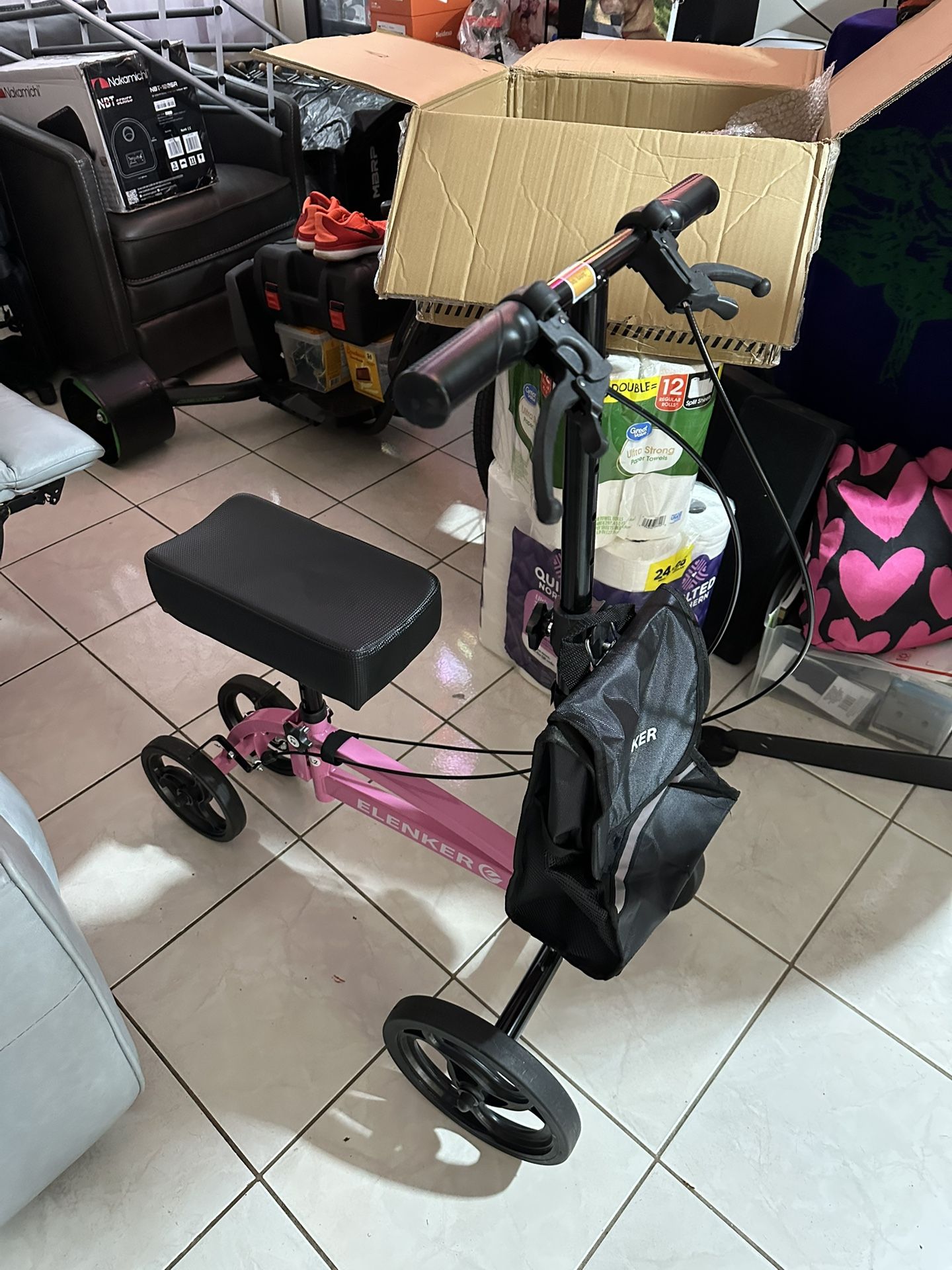 Elenker Knee Scooter in Pink