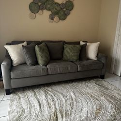Sectional /Loveseat