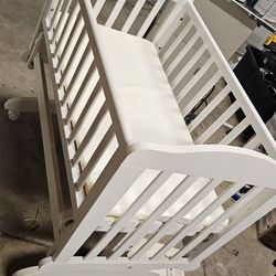 Rocking Baby Crib
