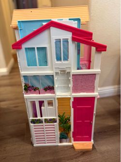 Barbie house