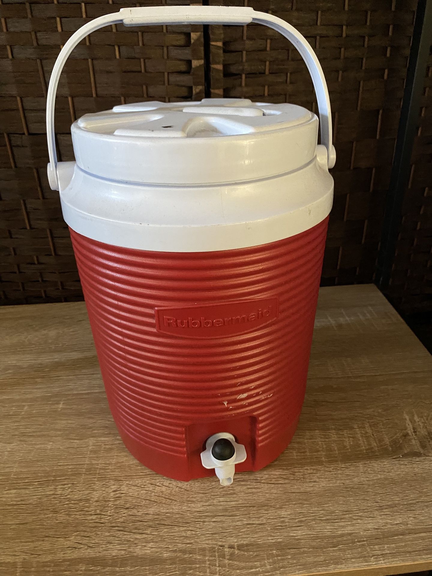 Rubbermaid Water Jug