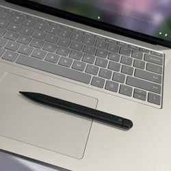 Microsoft Surface Studio 2 With Microsoft Pen2 