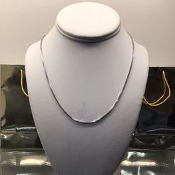14k White Gold Box Link Chain 18” 1.5mm 6.4 Grams 💵  💳  💵  Cash and Card Accepted