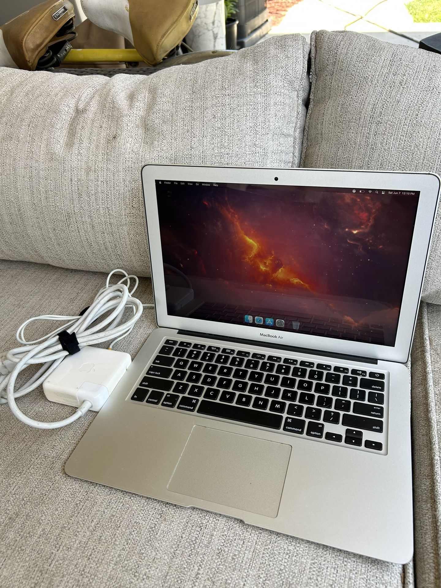 Apple Macbook Air Early 2015