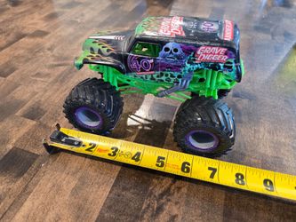 Monster Jam Grave Digger