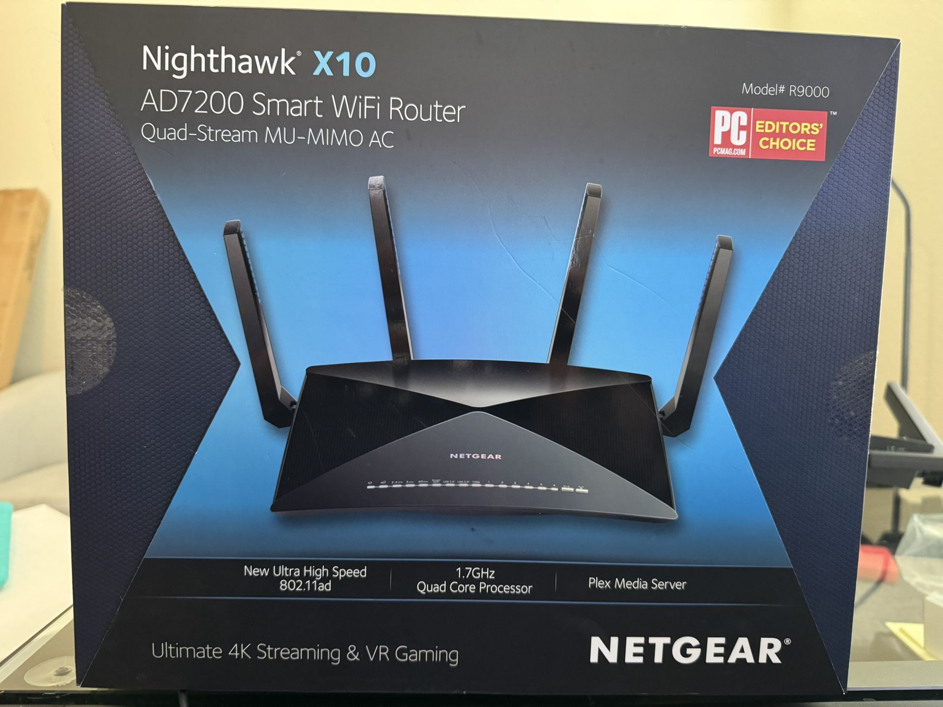 Night Hawk X10 Router