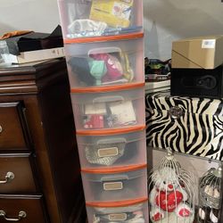 Plastic Storage 6 