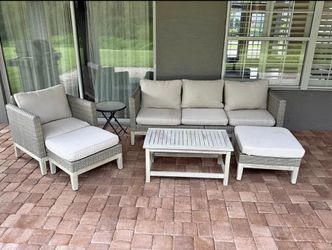 5-Piece Outdoor Patio Furniture Set - Sofa, Chair, Ottoman & Coffee Table