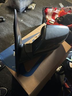 2016 Toyota Sequoia Passenger Side Mirror
