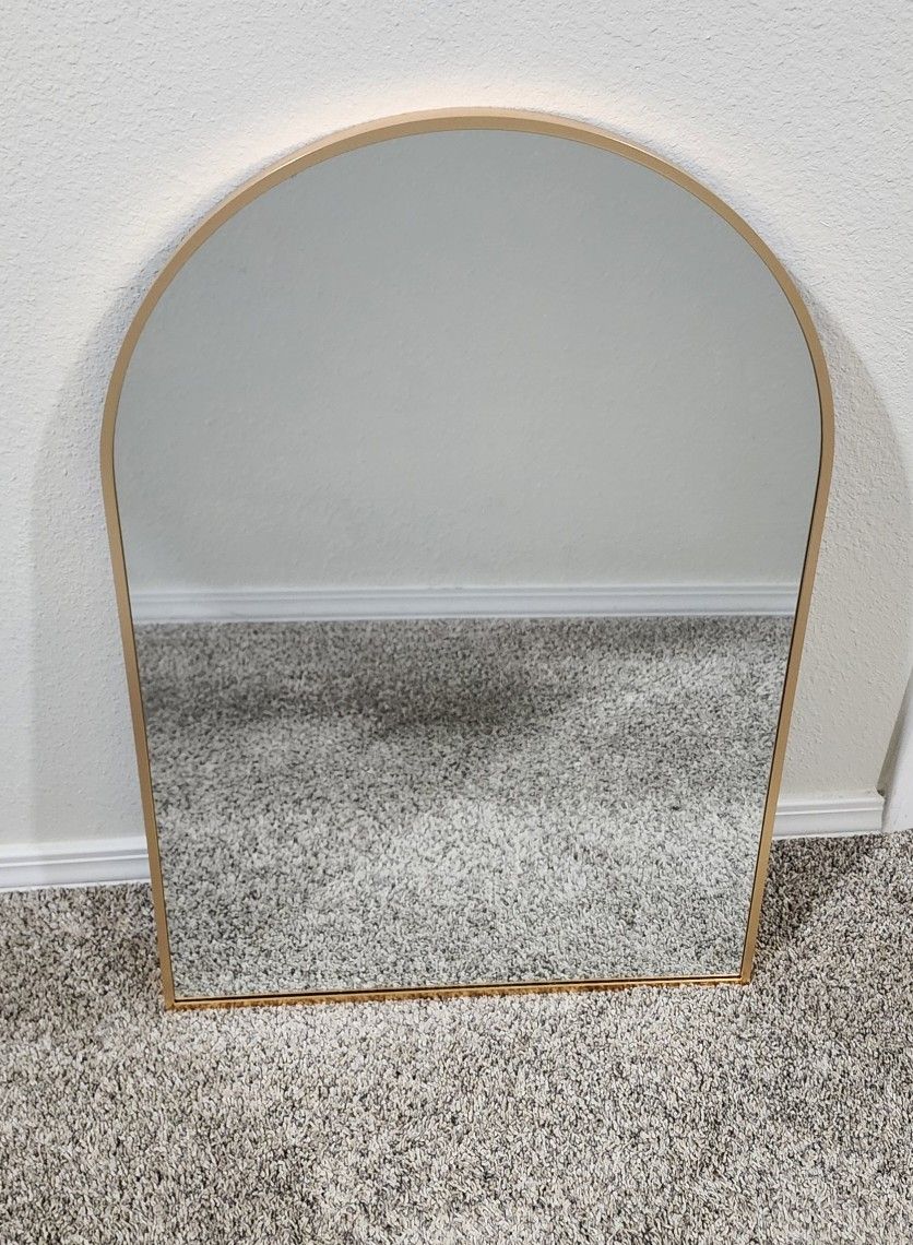 Cornelia Arch Metal Wall Mirror  Gold