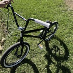Elite BMX Bike