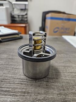 BMW THERMOSTAT!! OEM