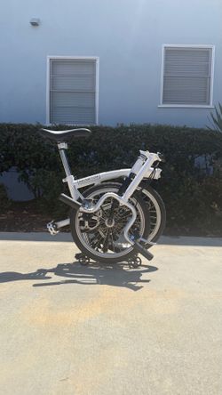 Brompton 3 speed folding bike