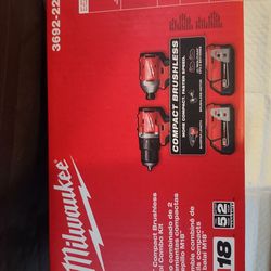 COMPACT BRUSHLESS MILWAUKEE