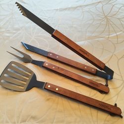 Nexgrill Three-piece Barbecue Set
