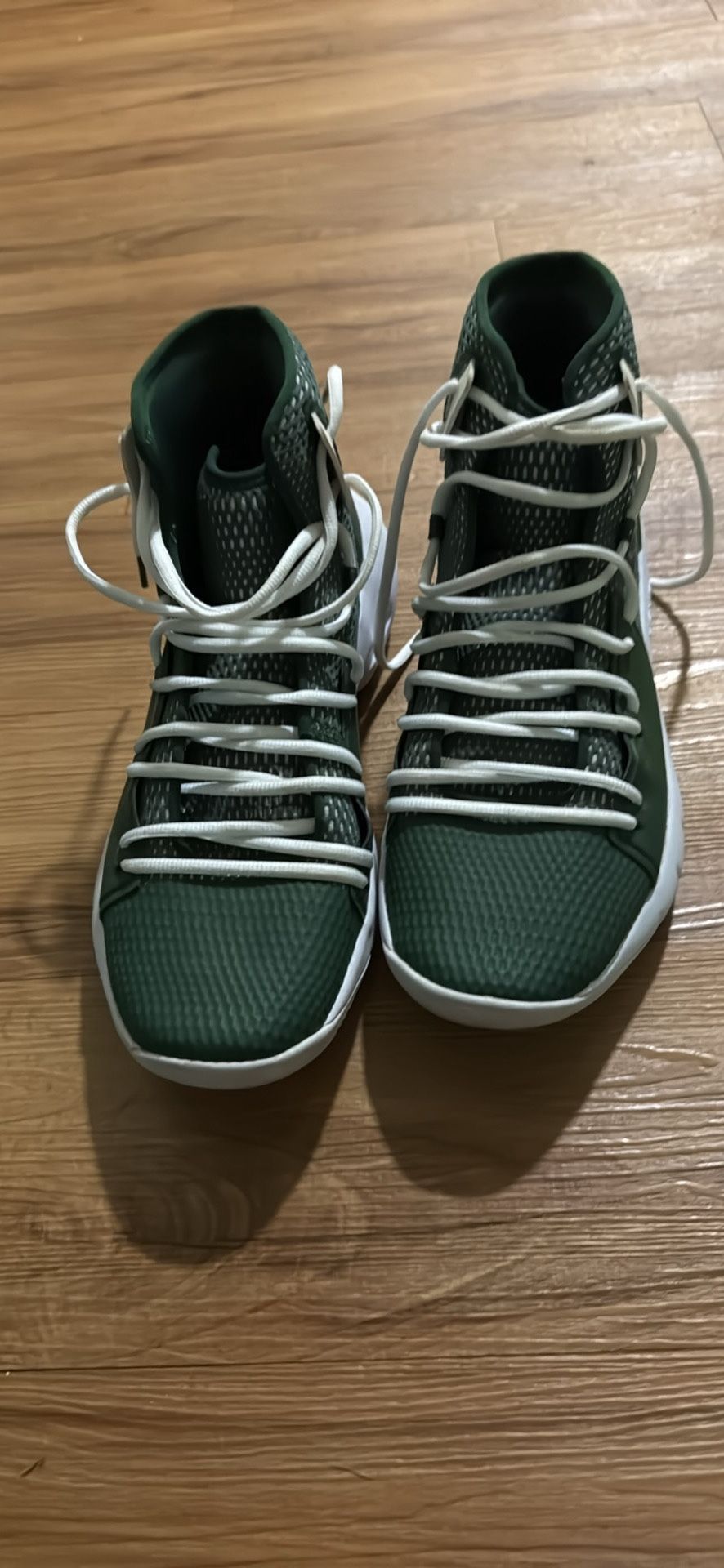 Under Armour HOVR Havoc 2 Men’s Size 13 Basketball Shoes Green White New