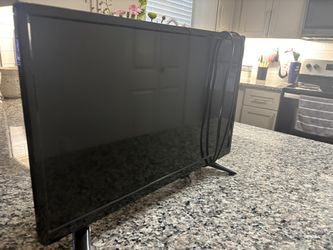 INSIGNIA 22” LED TV