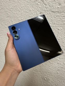 SAMSUNG Z FOLD 7 256GB UNLOCKED