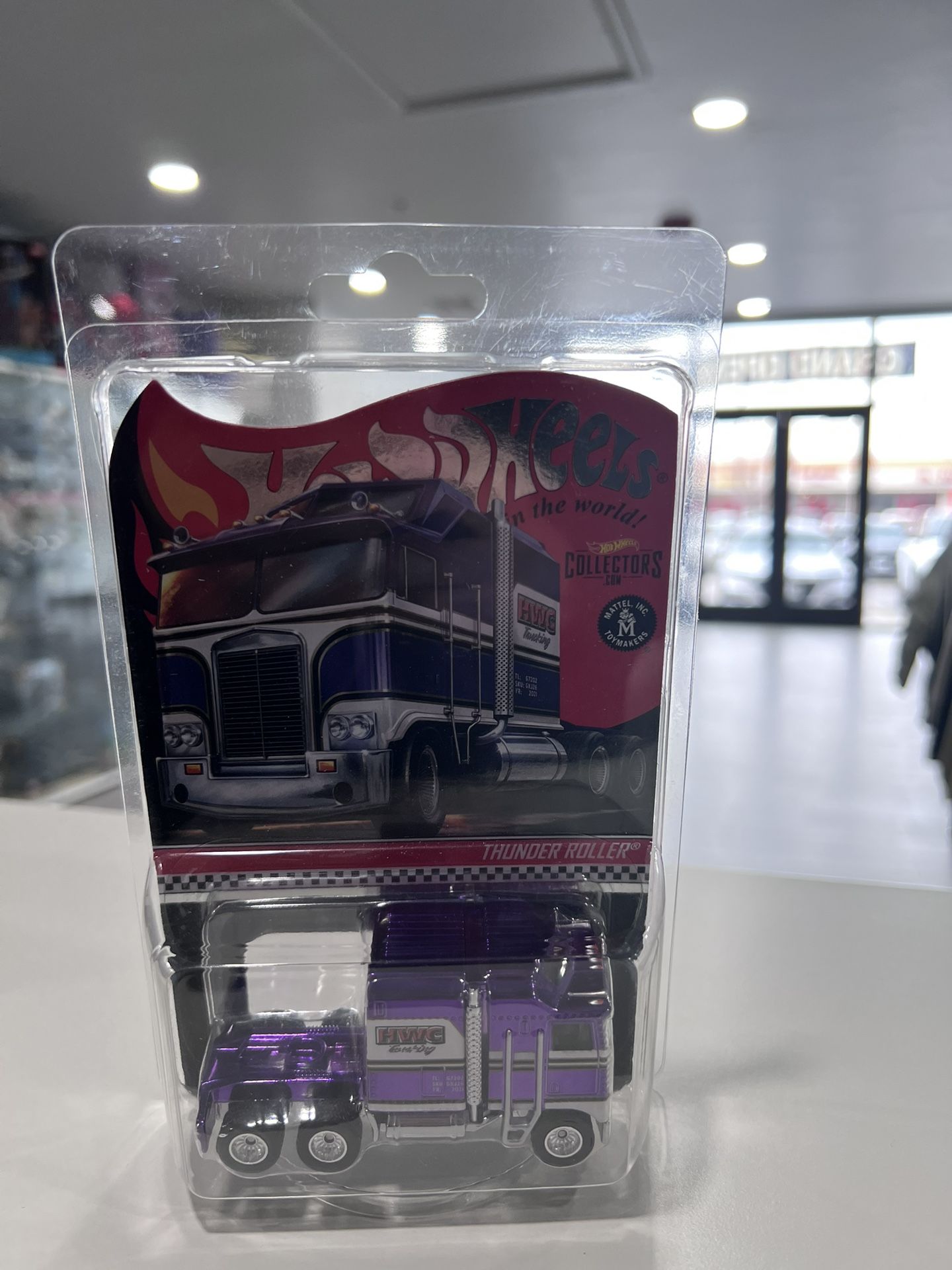 Brand new Hot Wheels 2020 RLC Thunder roller - purple - #140/20,000