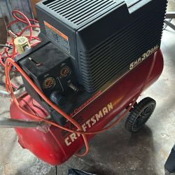 30 Gallons Crafman Compressor