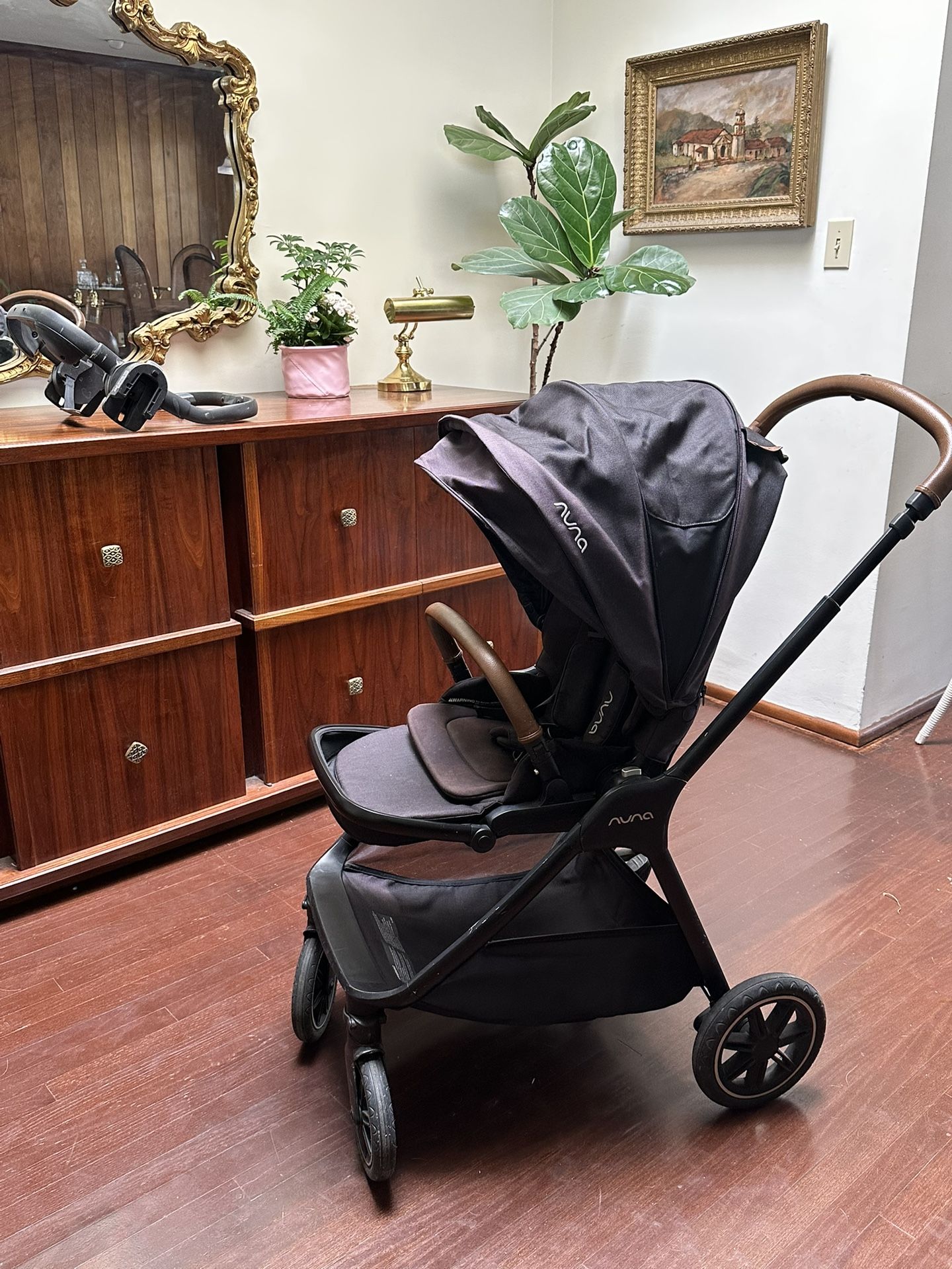 Nuna Triv With Carseat Adapter