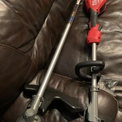 Milwaukee m18 brushless trimmer new model  asking 100$ brand NEW