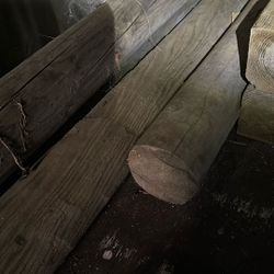 4 Wooden Posts 12’ 