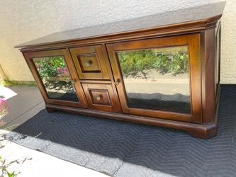 Tv stand/Living room entertainment/Mueble para Tv