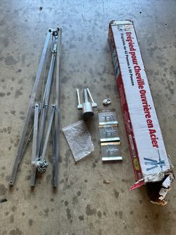 Ultra-Fab Products 19-950001 Fifth Wheel King Pin Stabilizer Jack Stand