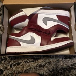 Jordan 1 Low