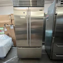 Sub Zero 36” Built In French Door Refrigerator 