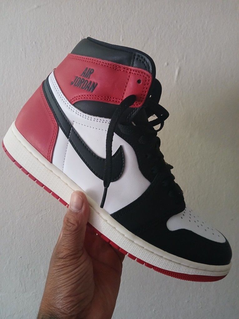Air Jordan 1 Retro