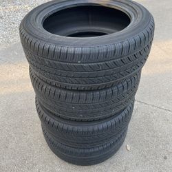 Set Of 4 Yokohama Tires 215/55/17 90% Life Of Tire 