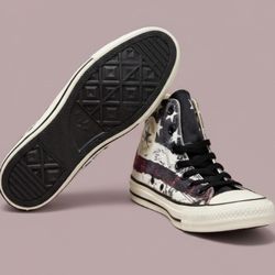 ​CONVERSE ALL STAR, MENS 6/WOMENS 8. FAINT BLACK MARKS ON RUBBER.