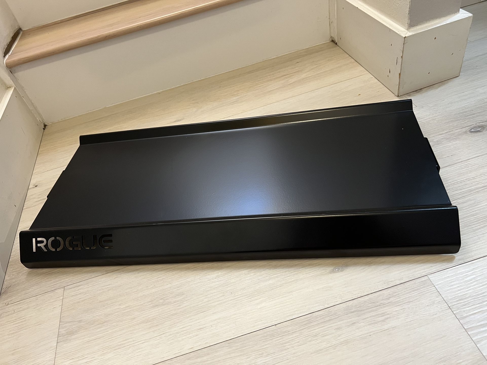 Rogue Monster Lite Single Post Storage Shelf 30" Brand New - $135