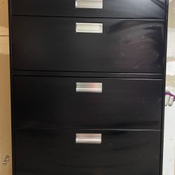 HON 5-Drawer Black Lateral File Cabinet with Keys