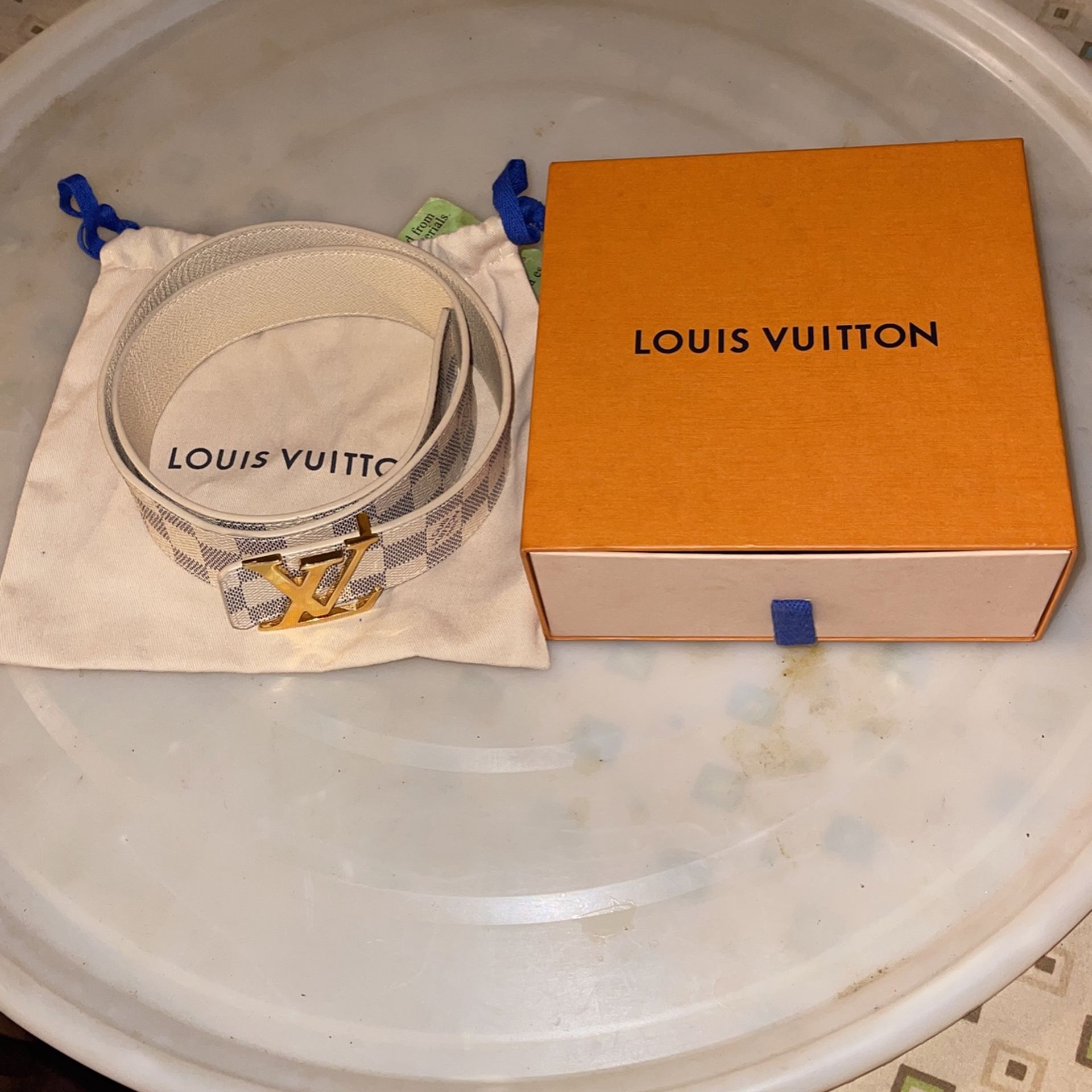 LOUIS VUITTON BELT CREAM