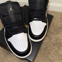 Jordan Men’s Retro 1 Low