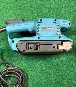 Makita 9910 Belt Sander