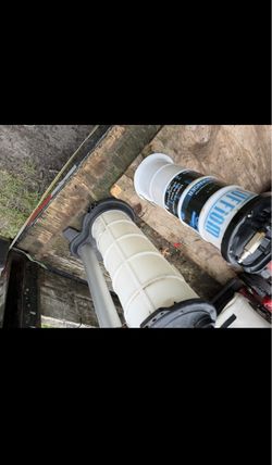 Oil extractors