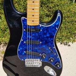 97' MIM Fender Stratocaster 