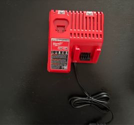 Milwaukee M12 M18 Dual Battery Charger