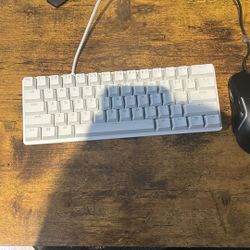 razer huntsan mini keyboard white